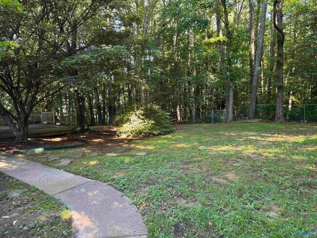 Building Photo - 109 Capote Dr