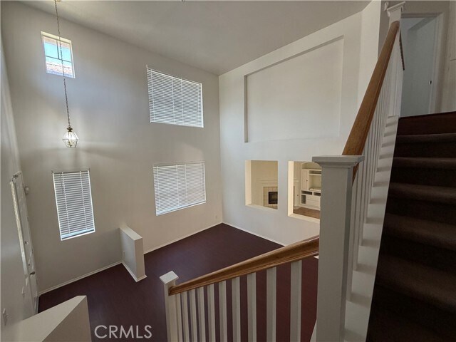 Building Photo - 5569 Hunt Club Dr