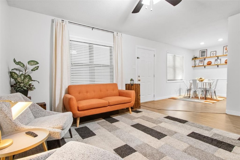 Building Photo - 1421 S 12th St