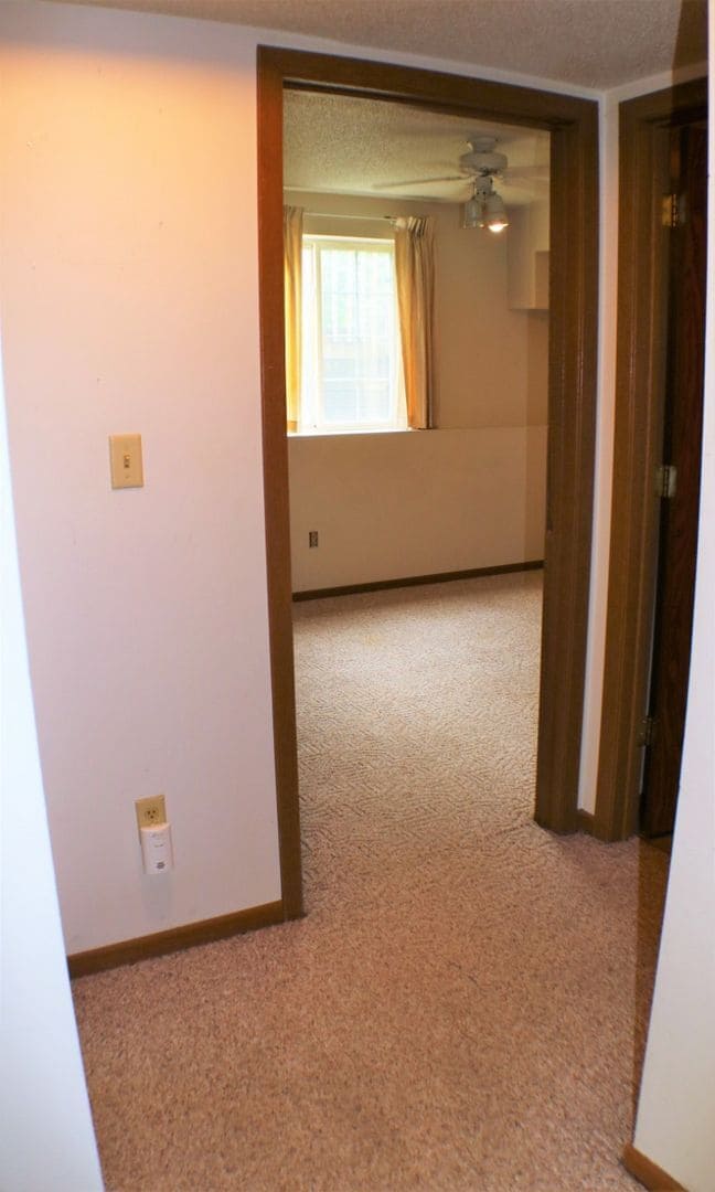 Building Photo - $1,125 | 2 Bedroom, 1 Bathroom Condo | Pet Friendly* | Available for August 1st, 2026 Move In!