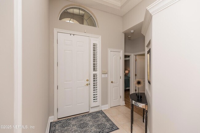 Building Photo - 212 Island Green Dr
