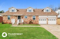 Building Photo - 4207 N Reeder Ave