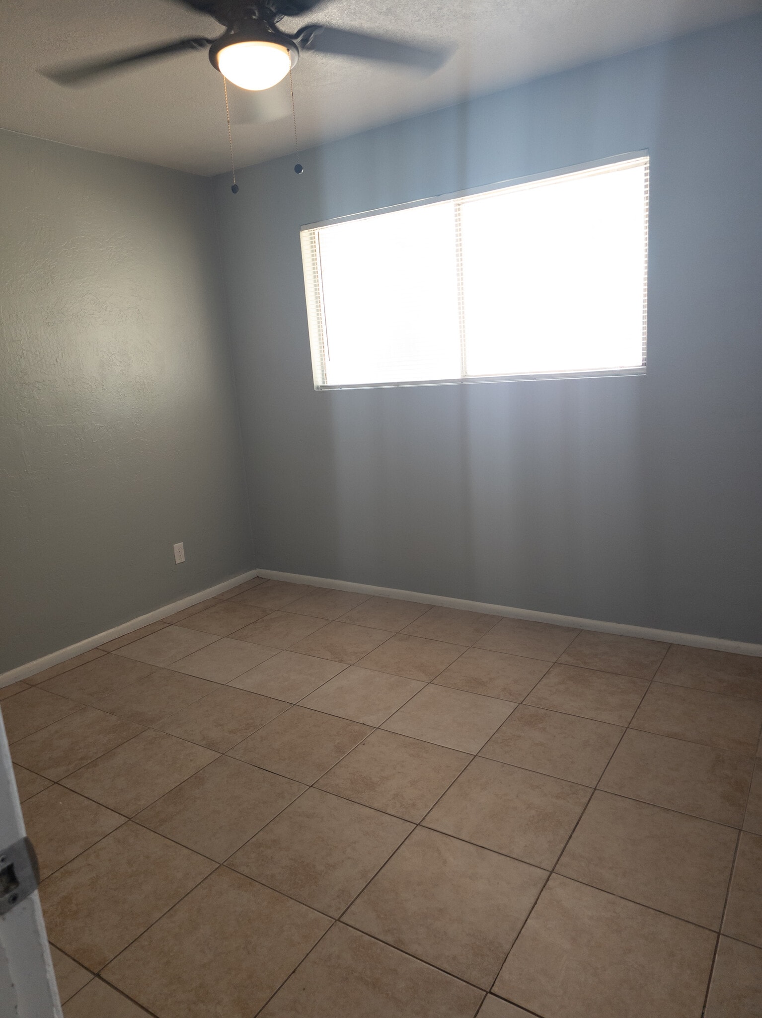 Building Photo - 506 N Hunt Dr