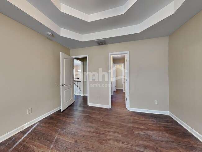 Building Photo - 15 Jeremiah Way