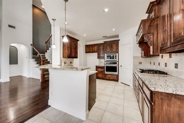 Building Photo - 2992 Overlook Dr