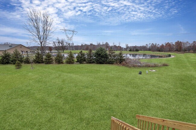 Building Photo - 3832 Old Glory Lp