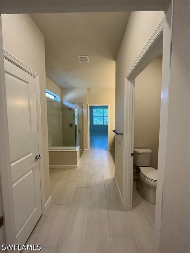 Building Photo - 2122 Yellowfin Cir