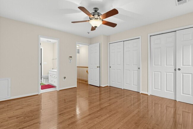 Building Photo - 2420 Dew Meadow Ct