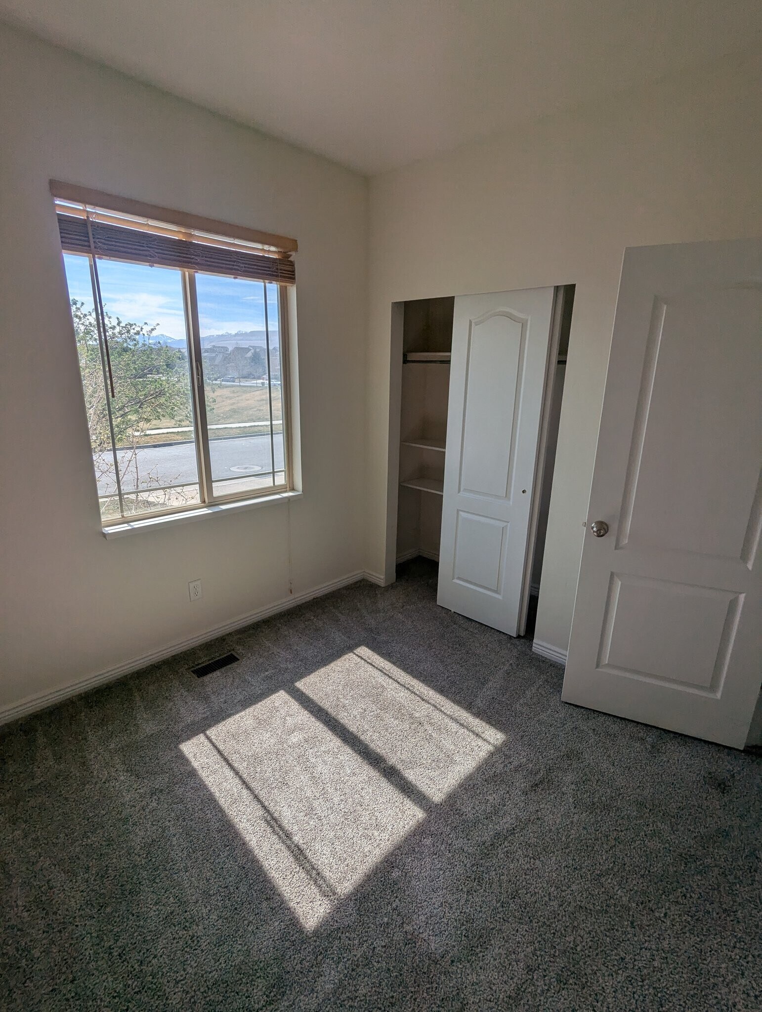 Building Photo - 6992 W 8090 S