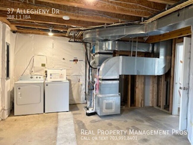 Building Photo - 37 Allegheny Dr