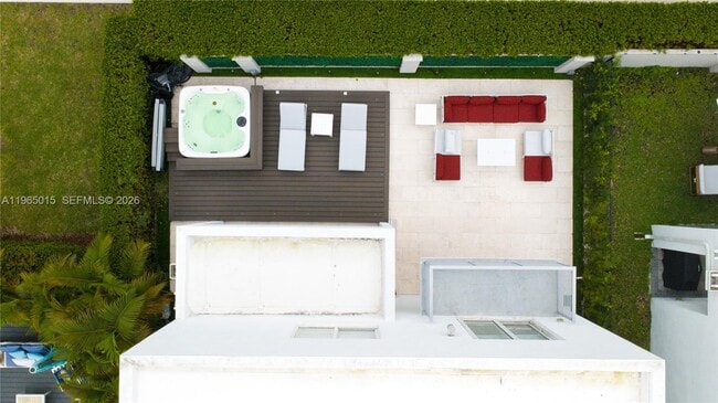 Building Photo - 10366 NW 68th Terrace