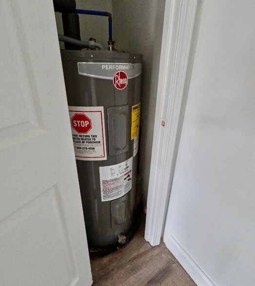 Building Photo - 1340 US-501