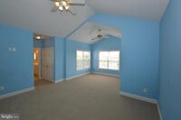 Building Photo - 43076 La Riva Dr