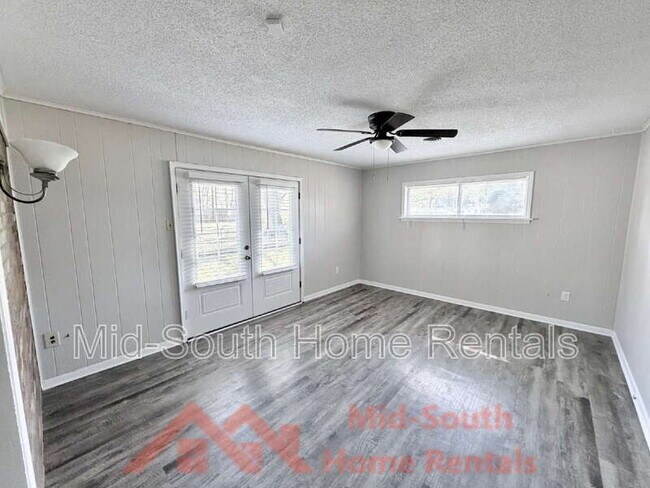 Building Photo - 1359 Heathcliff Dr