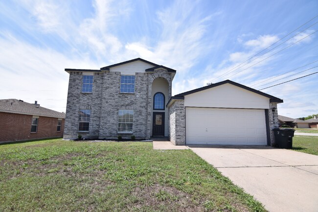 Primary Photo - 2200 Riley Dr