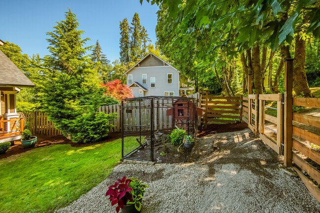 MAIN HOUSE - FRONT YARD W/ CHICKEN COOP - 421 5th Ave
