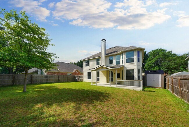 Building Photo - 4736 Green Bluff Dr