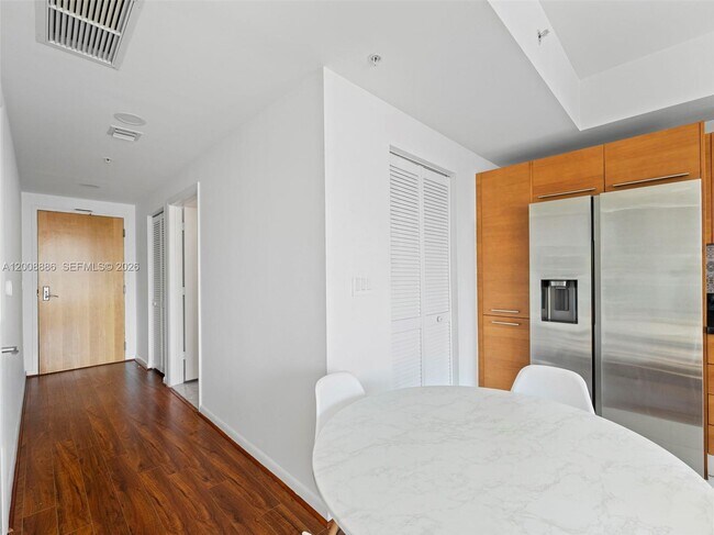 Building Photo - 244 Biscayne Blvd