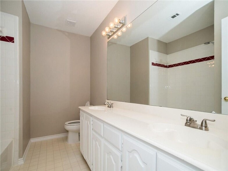 Building Photo - 11205 Jereme Trail