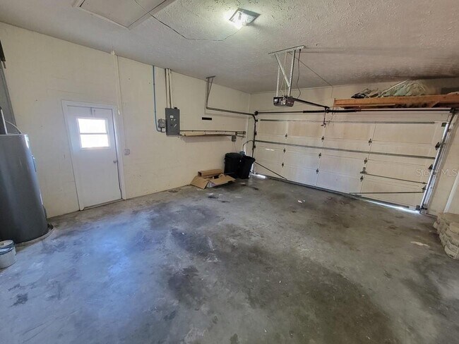 Building Photo - 7553 High Pines Ct