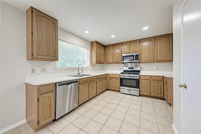 Building Photo - 2508 Tierra Blanco Trail