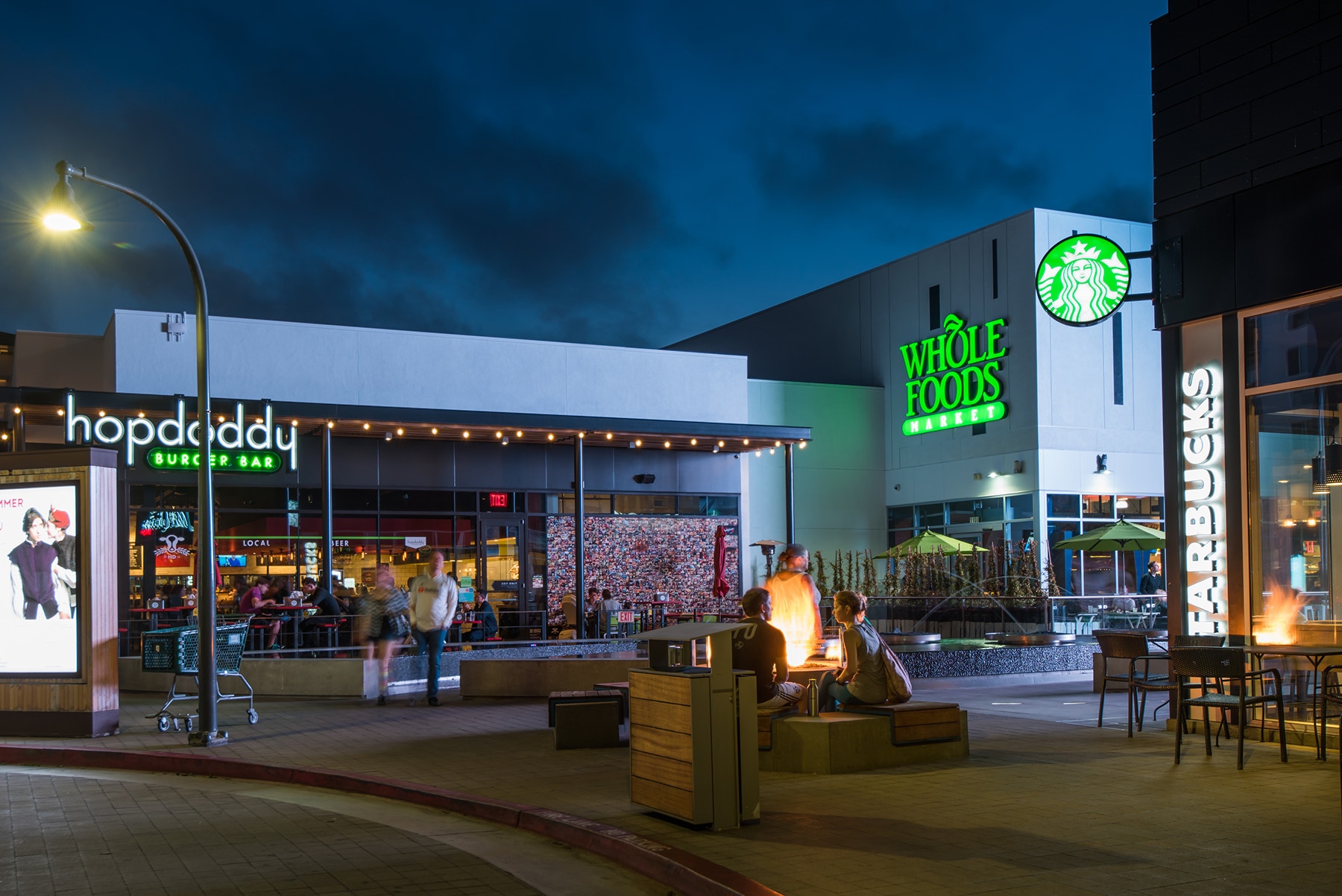 Building Photo - 5831 Seawalk Dr