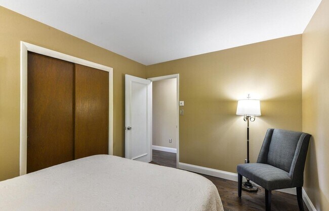 Building Photo - Beautiful 4 Bedroom Home in Midtown Fort Collins!