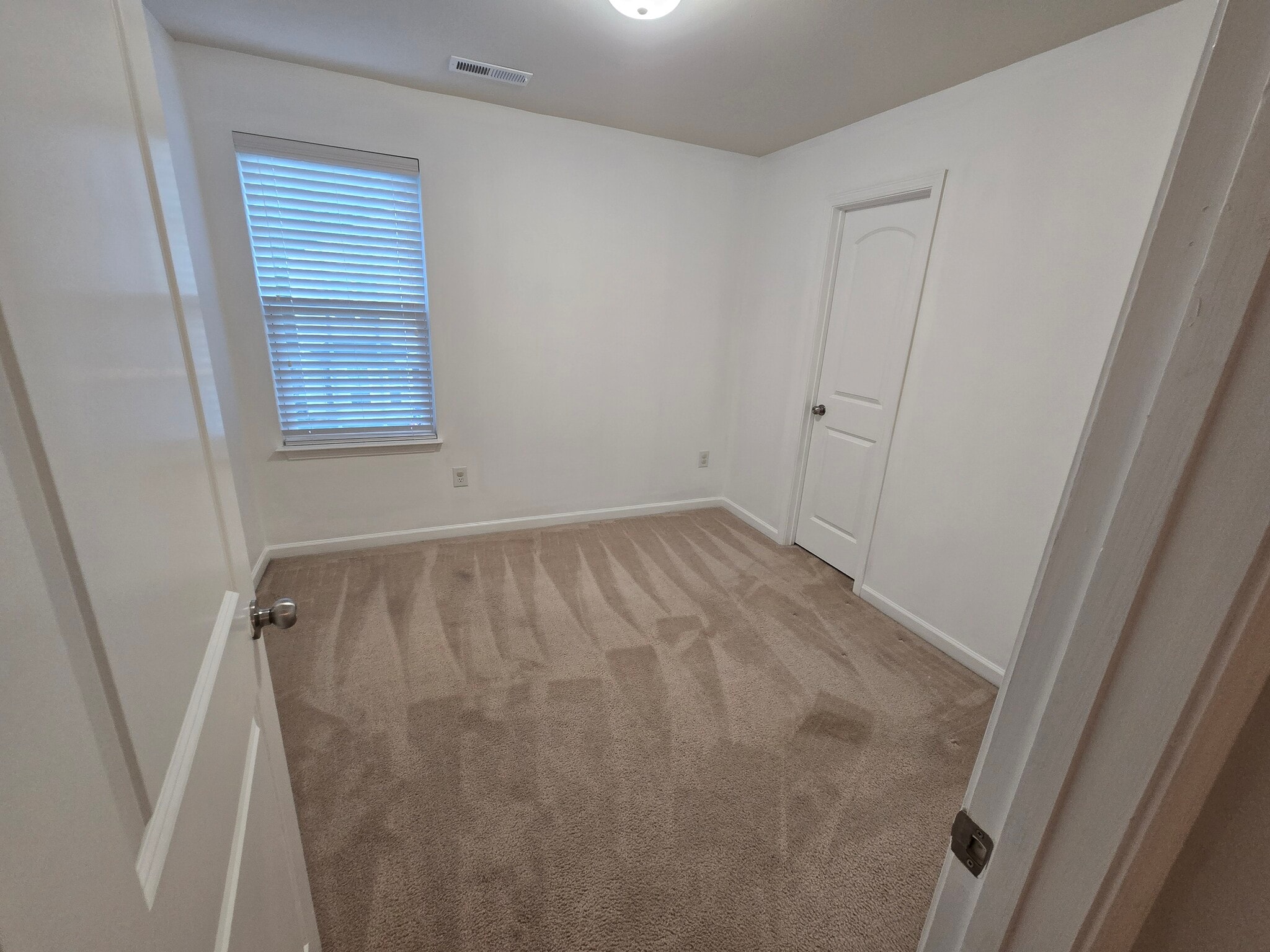 Building Photo - 6522 Ashebrooke Dr