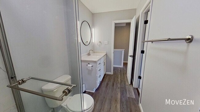 Building Photo - 215 Lafayette Rd