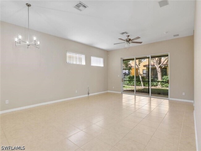 Building Photo - 10140 N Golden Elm Dr