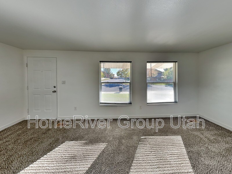 Building Photo - 1058 W 1100 N