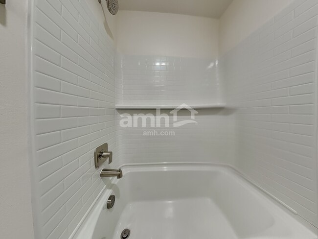 Building Photo - 7919 Verona Loop