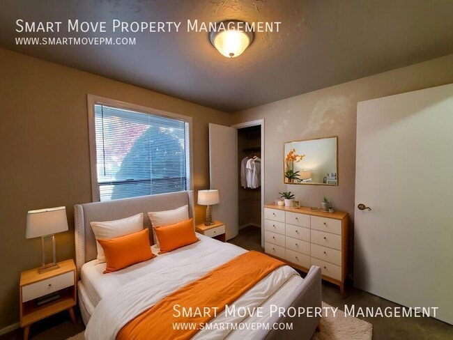 Building Photo - 4418 N Oxbow Pl