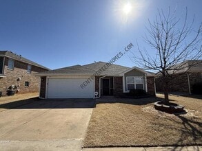 Building Photo - 3116 SE 96th St