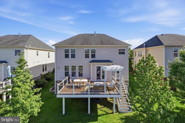 Building Photo - 42522 Stratford Landing Dr