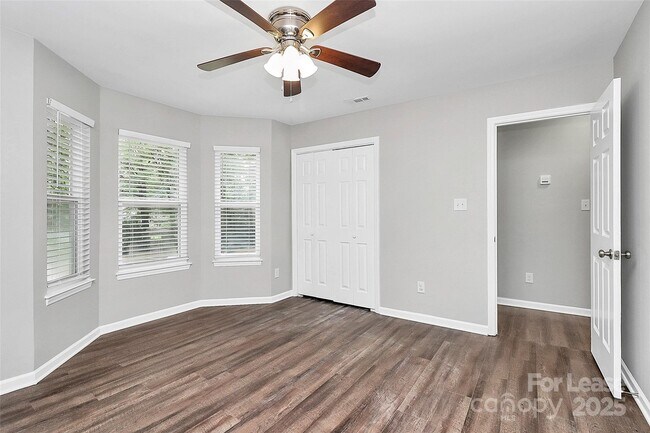 Building Photo - 1540 Nichole Ln