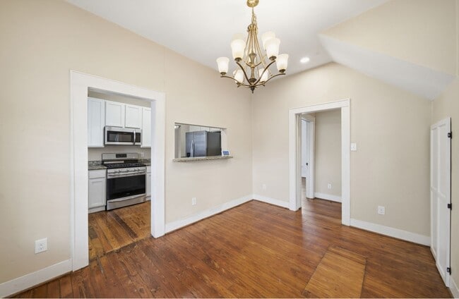 Building Photo - 4602 Ward St