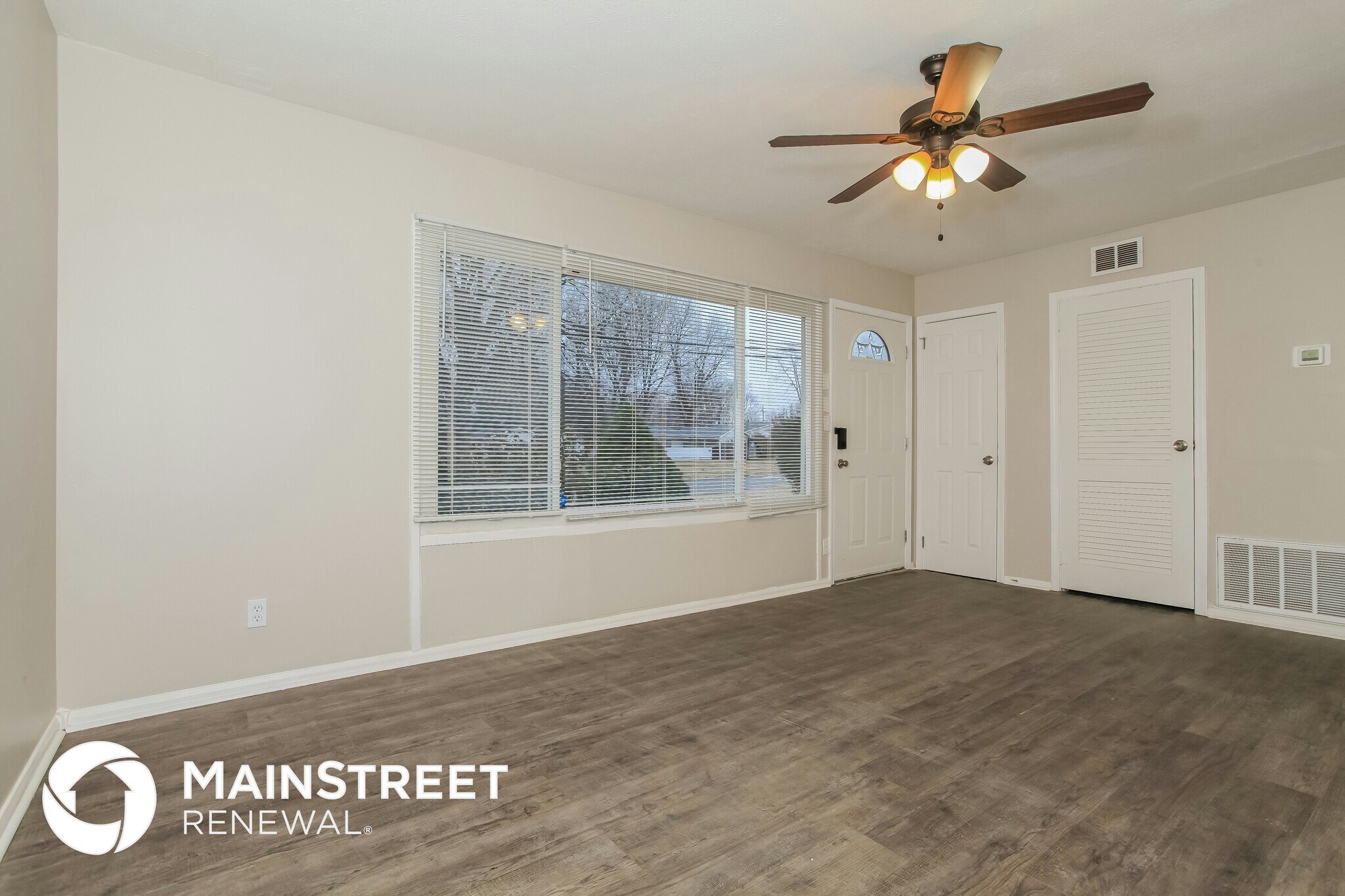 Building Photo - 5806 Alanadale Dr