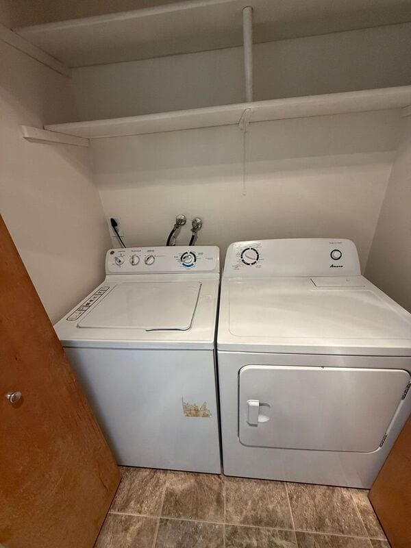 Building Photo - 653 Glen Creek Rd NW