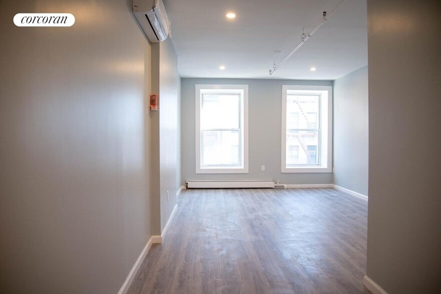 Building Photo - 162 W 123rd St