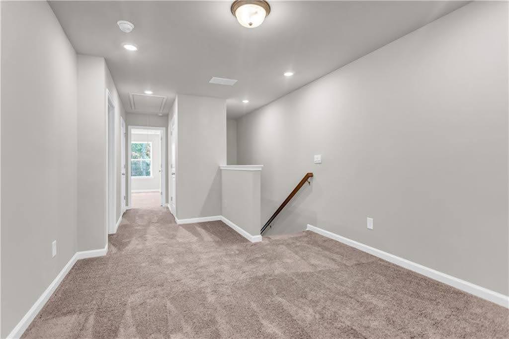 Building Photo - 1575 Villageside Ct