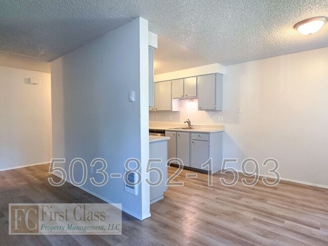 Building Photo - 1364 NE 186th Ave