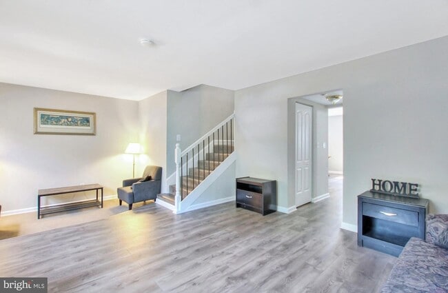 Building Photo - 9919 Boise Rd