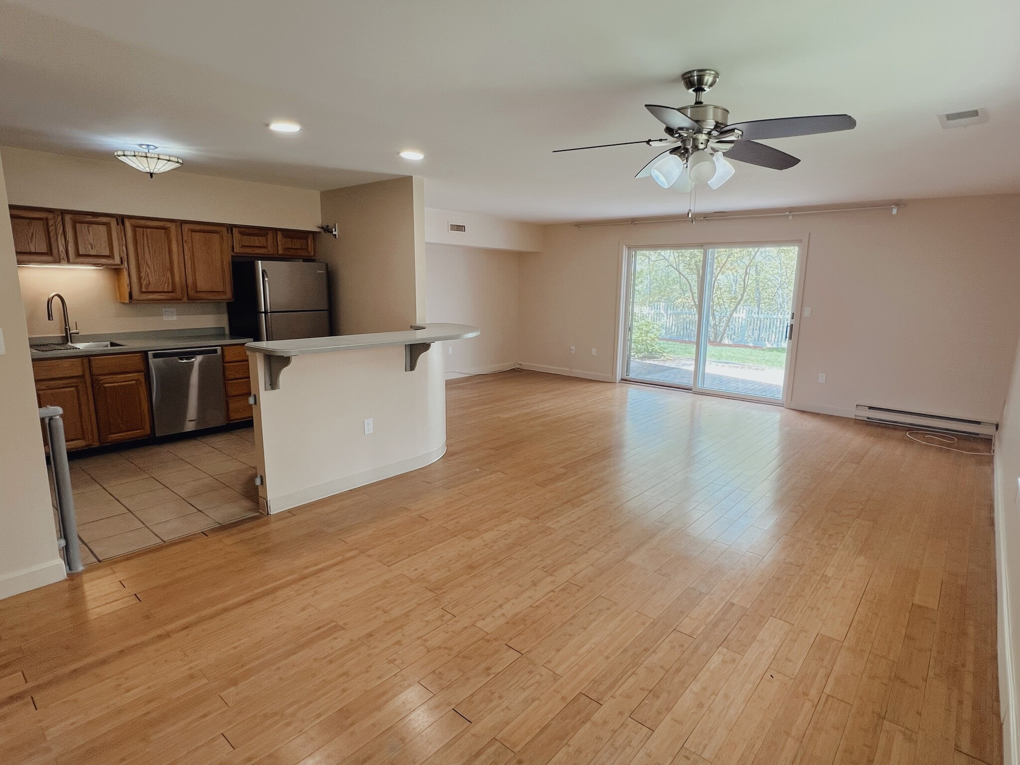 Building Photo - 26 Lions Ln