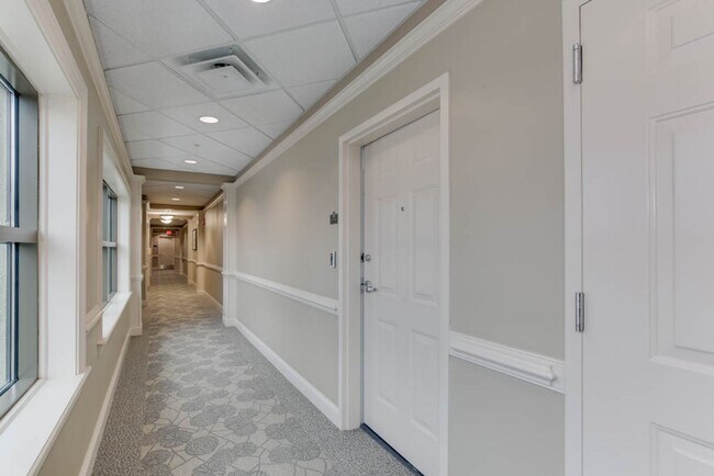 Building Photo - Spectacular Penthouse Condo in Downtown No...