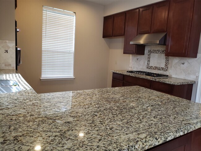 Building Photo - 12719 Reedwood Ridge Rd