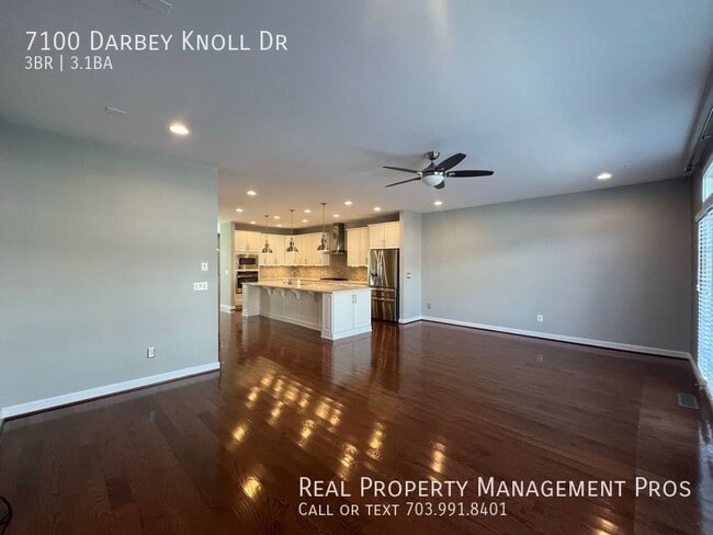 Building Photo - 7100 Darbey Knoll Dr