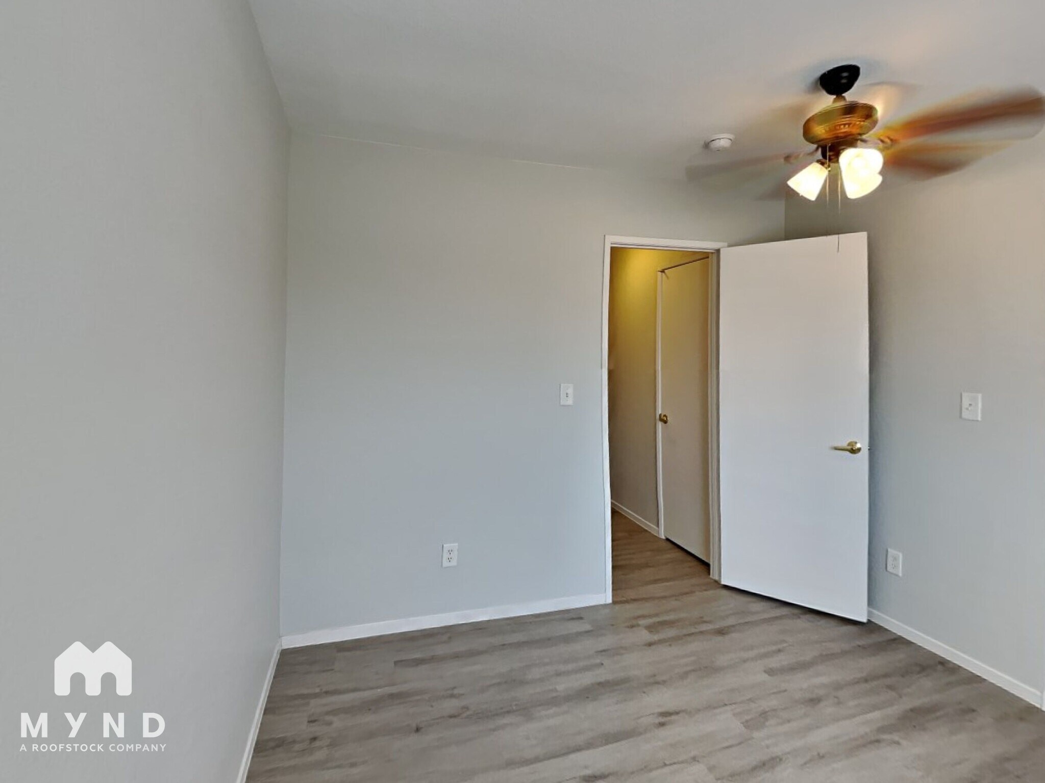 Building Photo - 2157 Clancy St