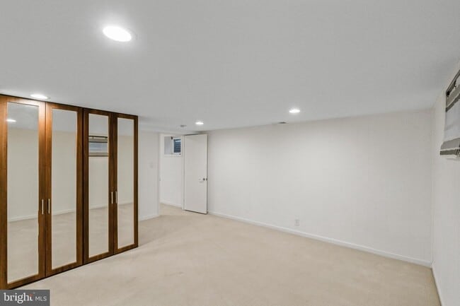 Building Photo - 9312 Sprinklewood Ln