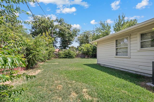 Building Photo - 5213 Santa Rosa Dr